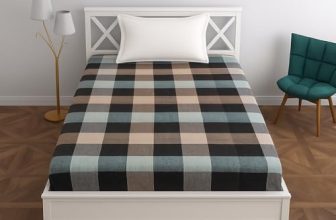 Cotton Mattress Cover or Protector with Zipper/Chain Single Bed (4×6 feet) Color Multicolor Pack of 1Pc (48x72x6 Inch)