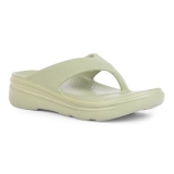 Wavvy Lightweight EVA Non-Slip Shower Slippers, Thick Sole Comfort Slides for Women, Soft Bathroom Beach Home Slippers (Pista, 4uk)